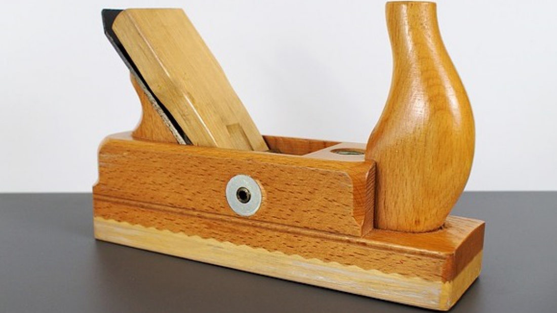 planer-2151043_640